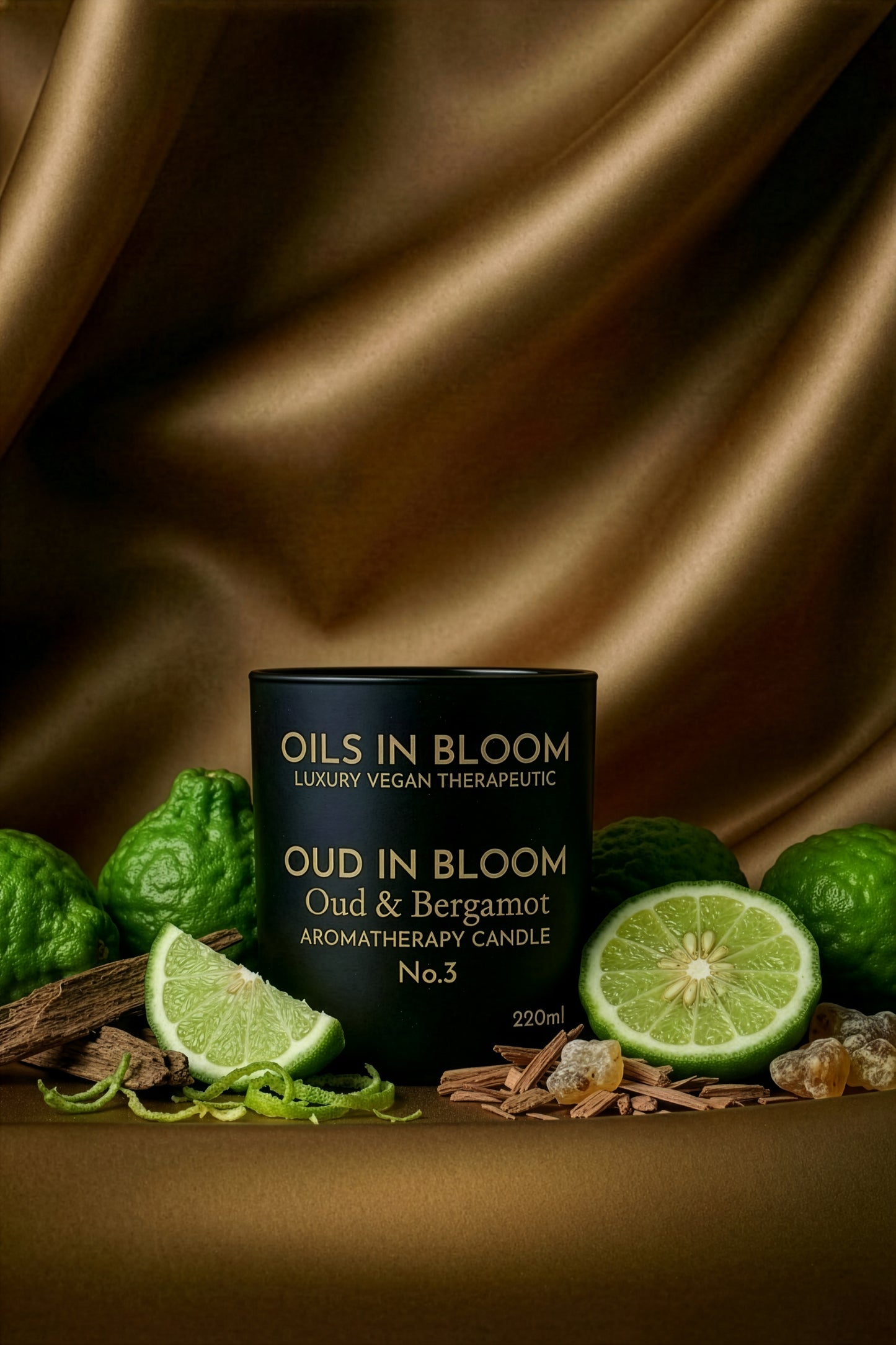 Oud, Bergamot & Cedarwood Aromatherapy Candle 220g